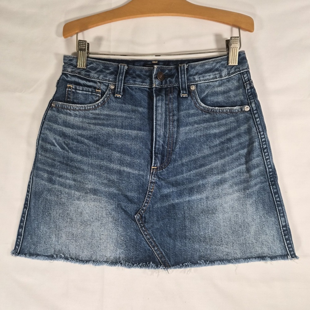 Abercrombie & Fitch Y2K Denim Mini Skirt Womens 26 Blue Raw Hem Low Rise Jean...